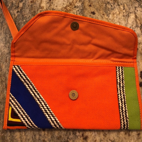 🆕 Handmade Wayuu Artisanal Clutch - Picture 4 of 4